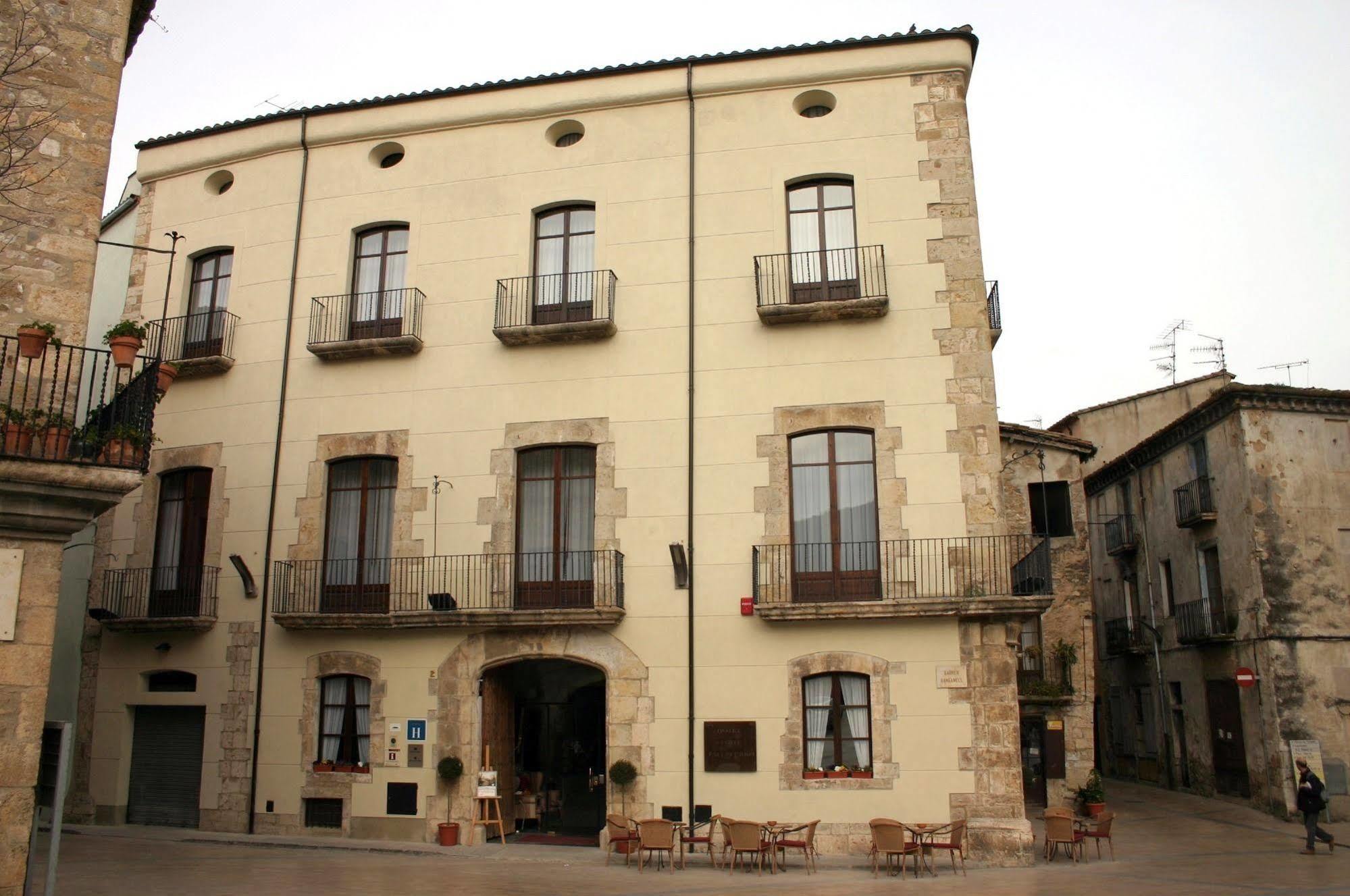 Hotel Comte Tallaferro バサルー エクステリア 写真